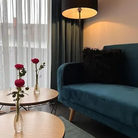 Apartment Seeglueck Seeblau - Moderne Maisonette-wohnung Mit Balkon Und Parkplatz In Seenaehe In Konstanz-dingels-dorf Konstanz