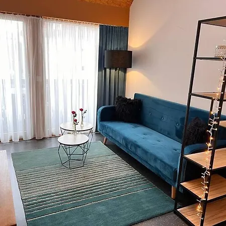 Seeglueck Seeblau - Moderne Maisonette-wohnung Mit Balkon Und Parkplatz In Seenaehe In Konstanz-dingels-dorf * Konstanz