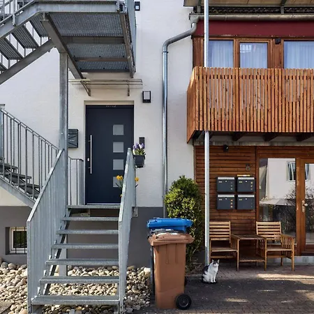 Seeglueck Seeblau - Moderne Maisonette-wohnung Mit Balkon Und Parkplatz In Seenaehe In Konstanz-dingels-dorf 公寓 康斯坦茨