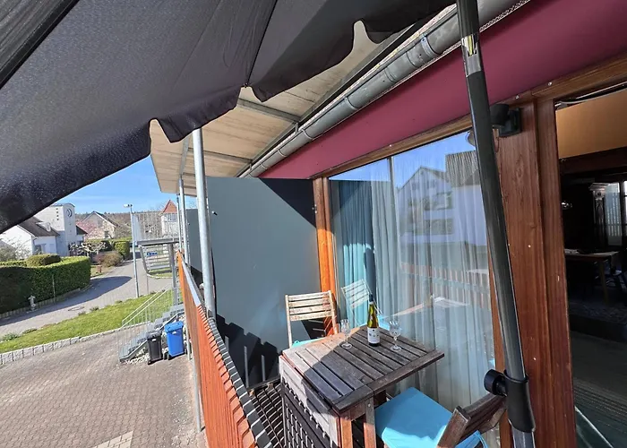 Seeglueck Seeblau - Moderne Maisonette-wohnung Mit Balkon Und Parkplatz In Seenaehe In Konstanz-dingels-dorf *