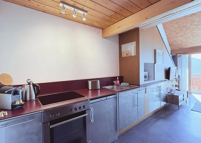 Seeglueck Seeblau - Moderne Maisonette-wohnung Mit Balkon Und Parkplatz In Seenaehe In Konstanz-dingels-dorf * Costanza