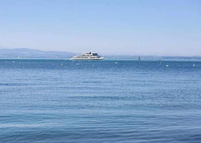 Seeglueck Seeblau - Moderne Maisonette-wohnung Mit Balkon Und Parkplatz In Seenaehe In Konstanz-dingels-dorf *