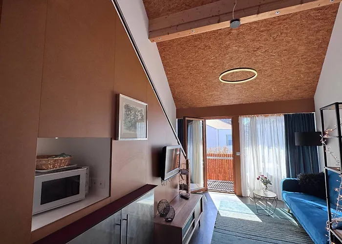 Seeglueck Seeblau - Moderne Maisonette-wohnung Mit Balkon Und Parkplatz In Seenaehe In Konstanz-dingels-dorf