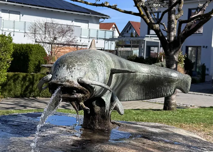 Seeglueck Seeblau - Moderne Maisonette-wohnung Mit Balkon Und Parkplatz In Seenaehe In Konstanz-dingels-dorf Costanza