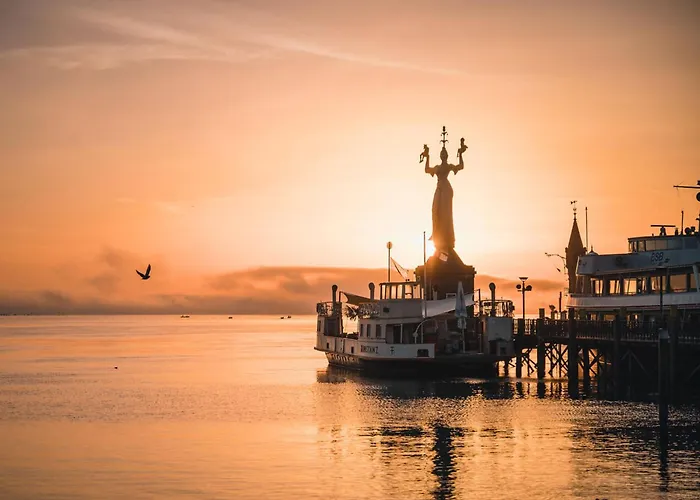 Seeglueck Seeblau - Moderne Maisonette-wohnung Mit Balkon Und Parkplatz In Seenaehe In Konstanz-dingels-dorf